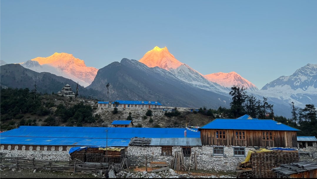 Manaslu Circuit Trek